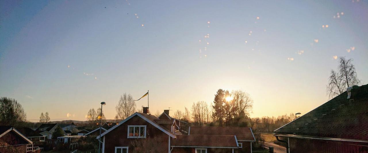 Myntloftet Borlänge med inglasad bubbelbad och bastu Exteriör bild