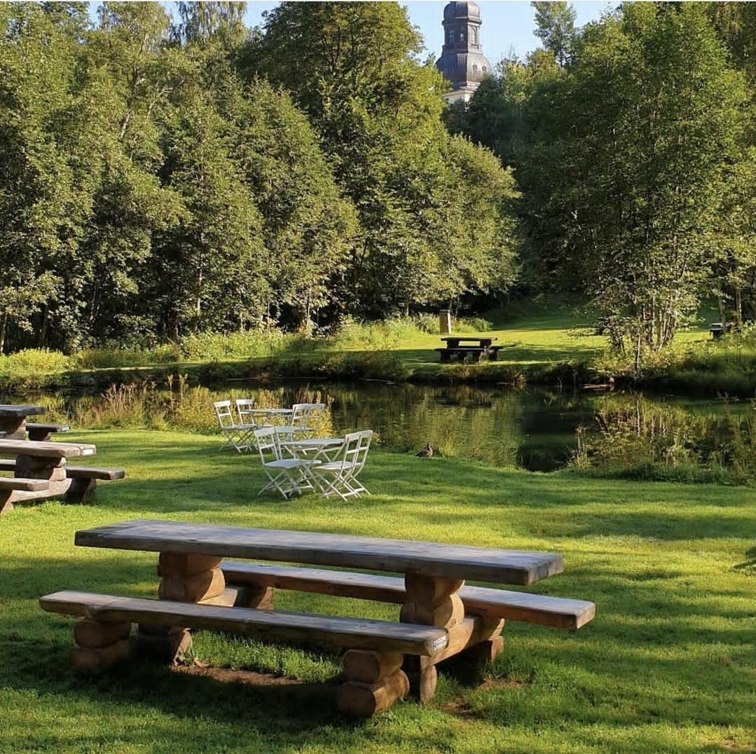 Myntloftet Borlänge med inglasad bubbelbad och bastu Exteriör bild